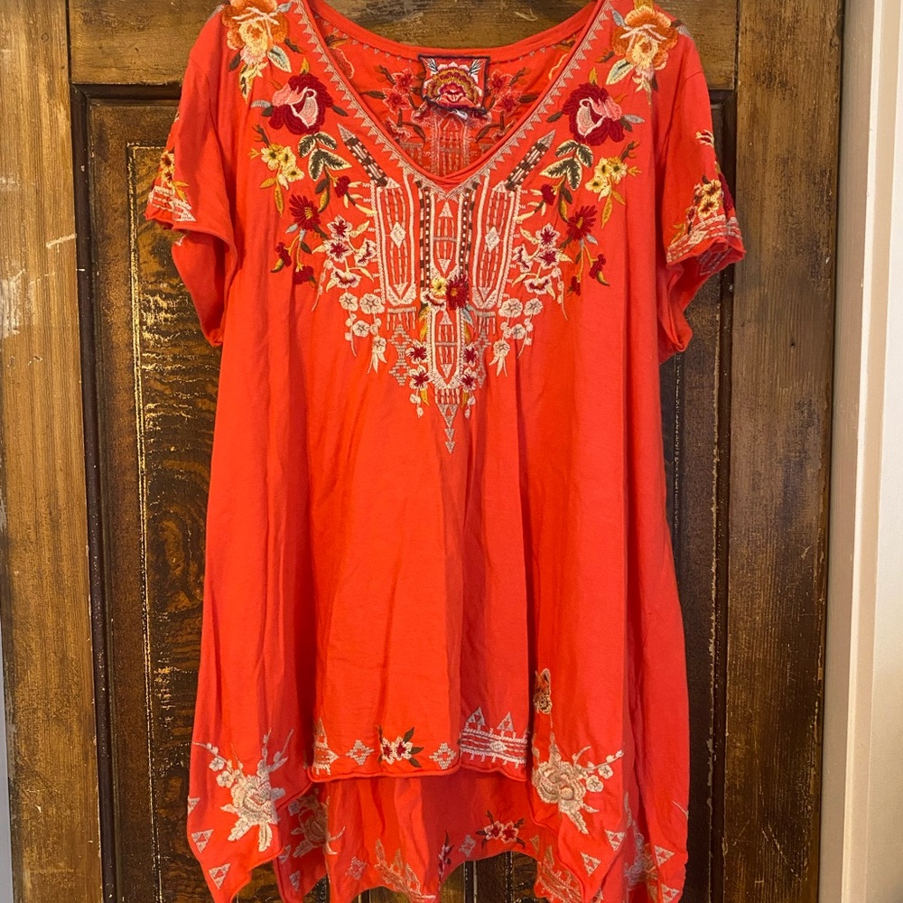 Johnny Was JWLA Embroidered Asymmetrical Tunic